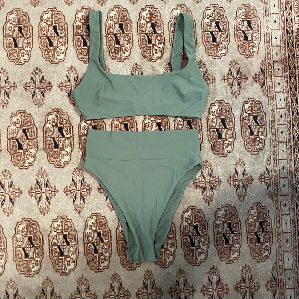 Aerie swim